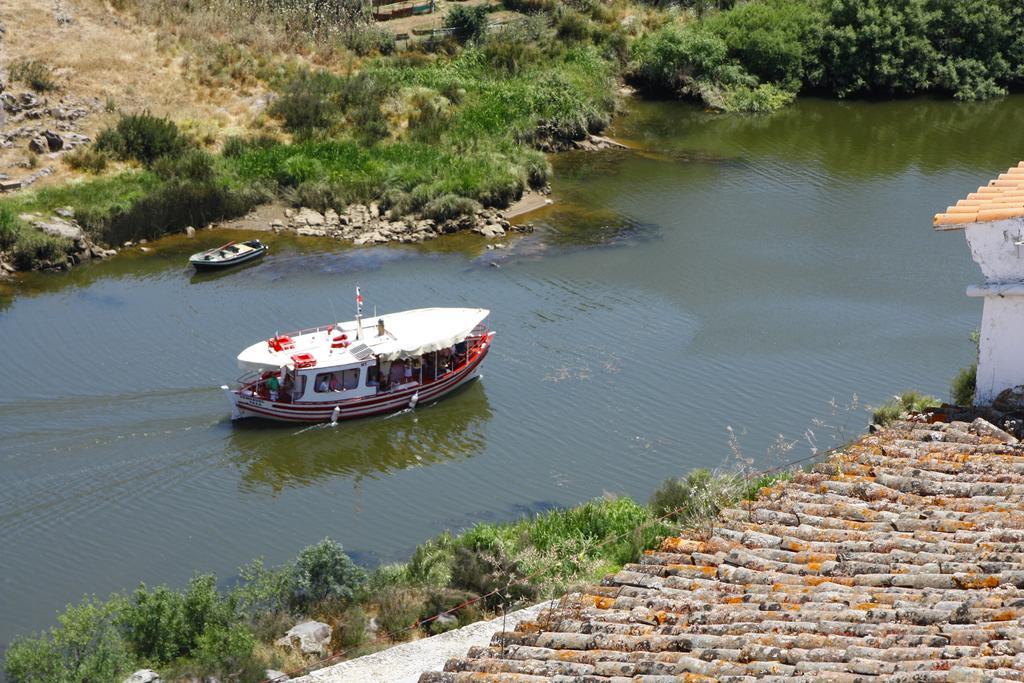 منزل الضيف Mértola  في Casa Do Funil المظهر الخارجي الصورة